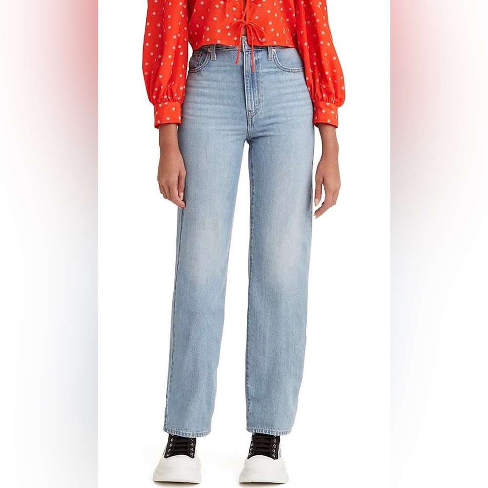 Levi’s High Waisted Straight Jeans